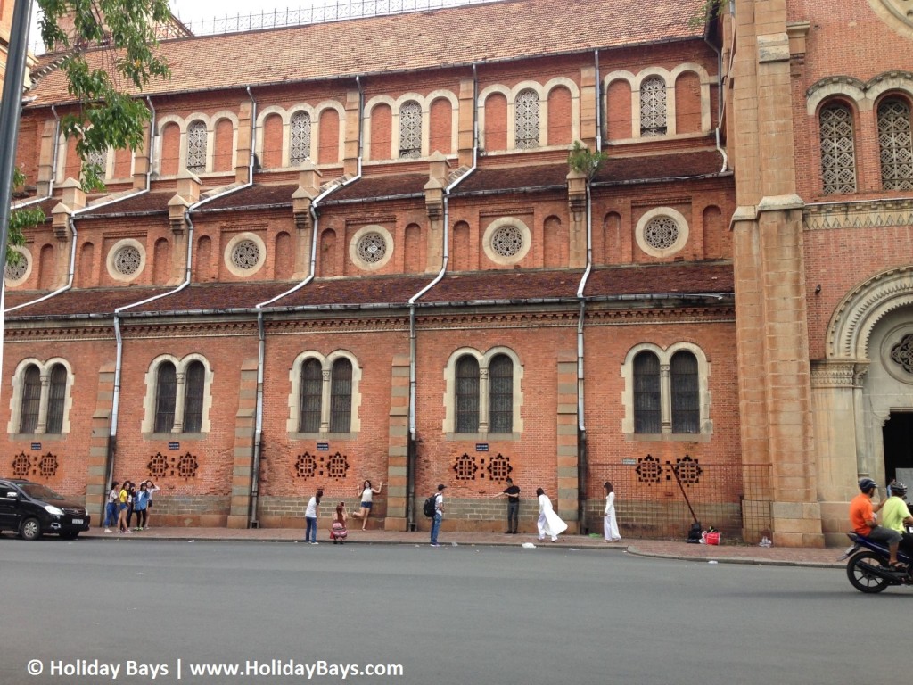 Saigon Notre-Dame Basilica (Nhà Thờ Đức Bà)