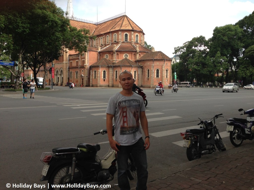 Saigon Notre-Dame Basilica (Nhà Thờ Đức Bà)